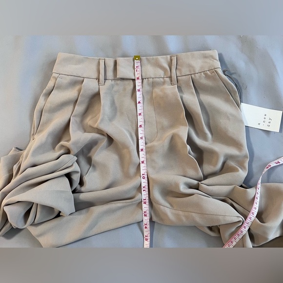 Women's High-Rise Wide Leg Fluid Pants - A New Day Beige Sz 4 NWT - Picture 6 of 13